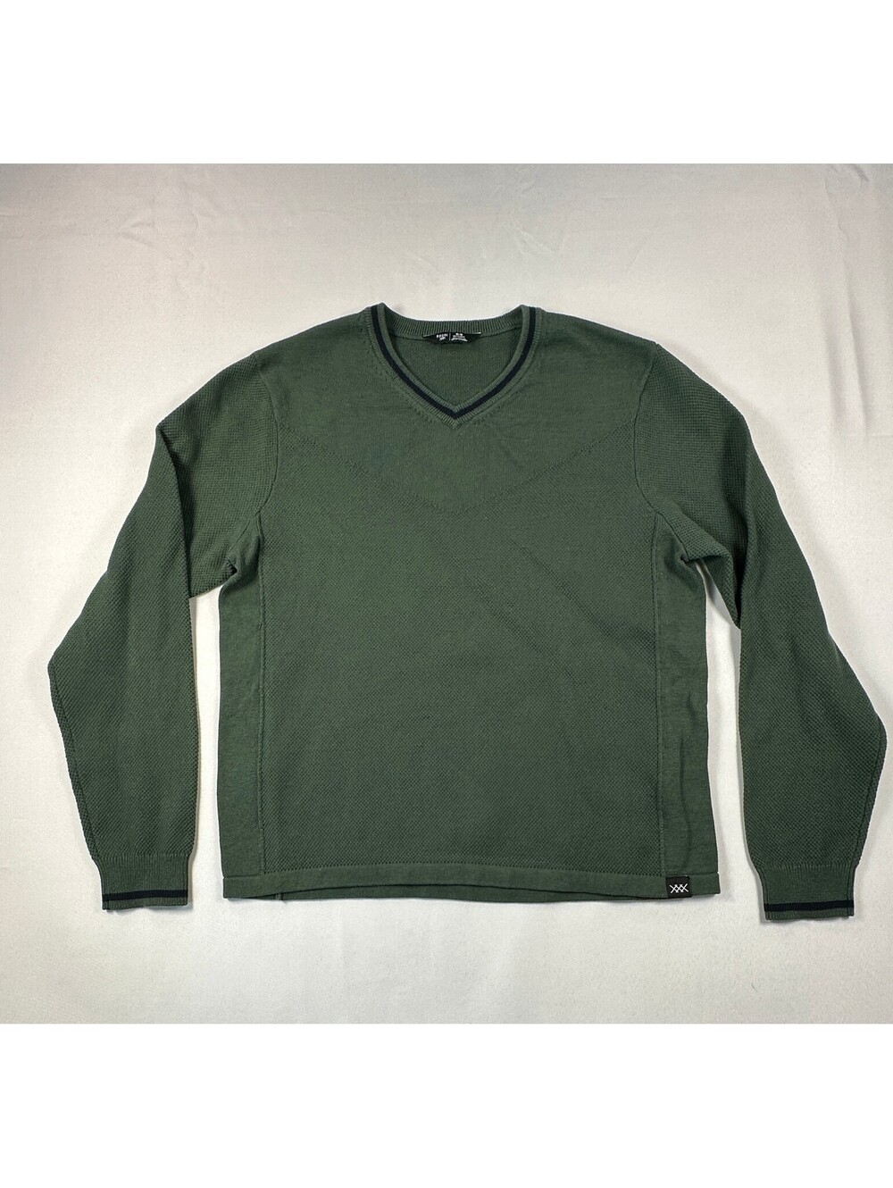 Rhone The Turn Golf V-Neck Sweater Men's Size Medium Jungle Green Textured Knit